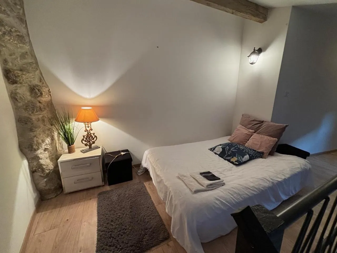 Appartement Instant En Provence à Eyragues