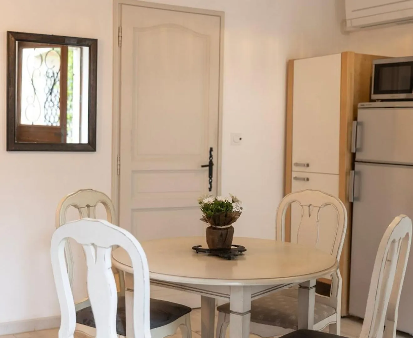 Appartement Instant En Provence à Eyragues