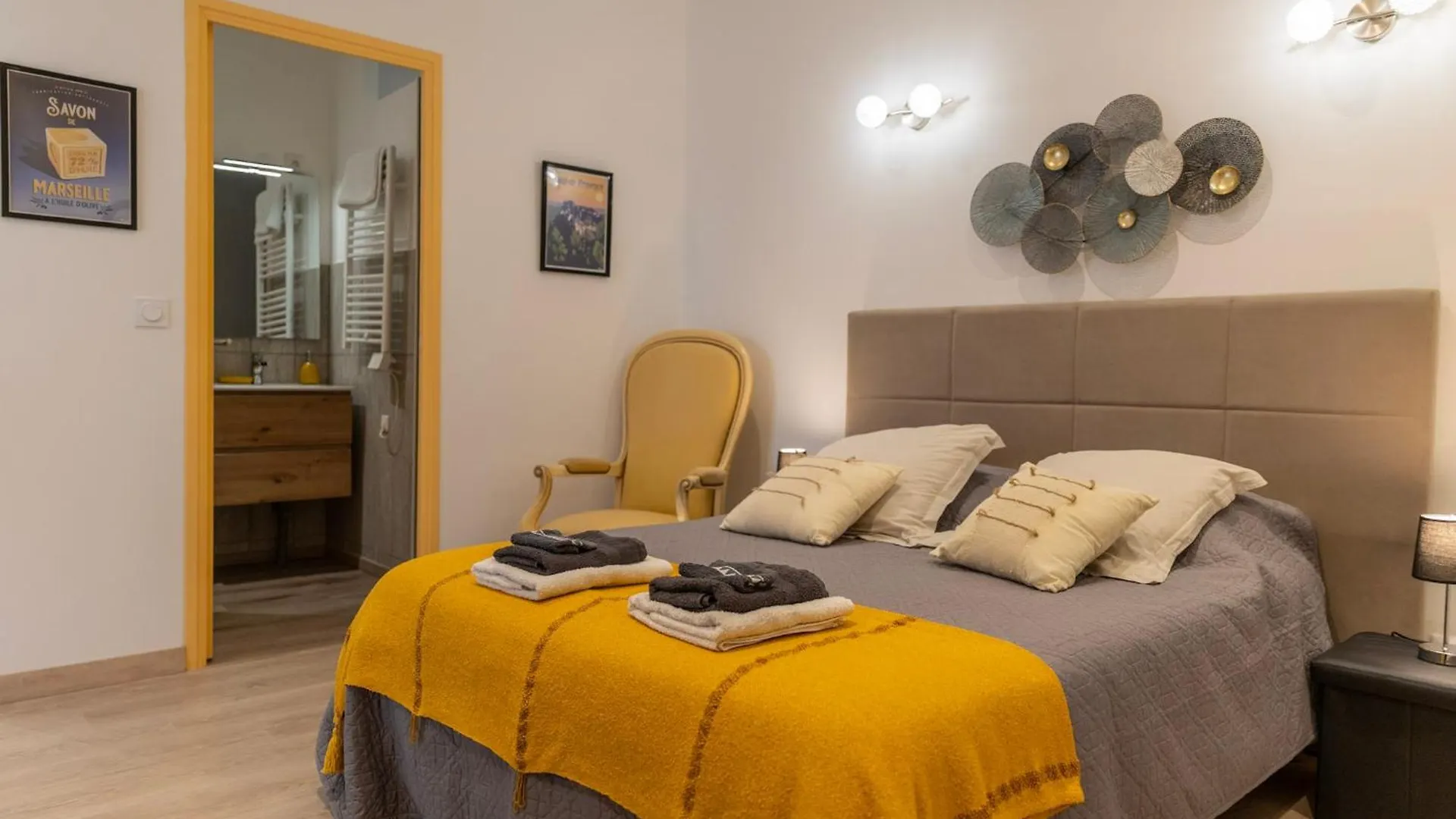 Appartement Instant En Provence à Eyragues