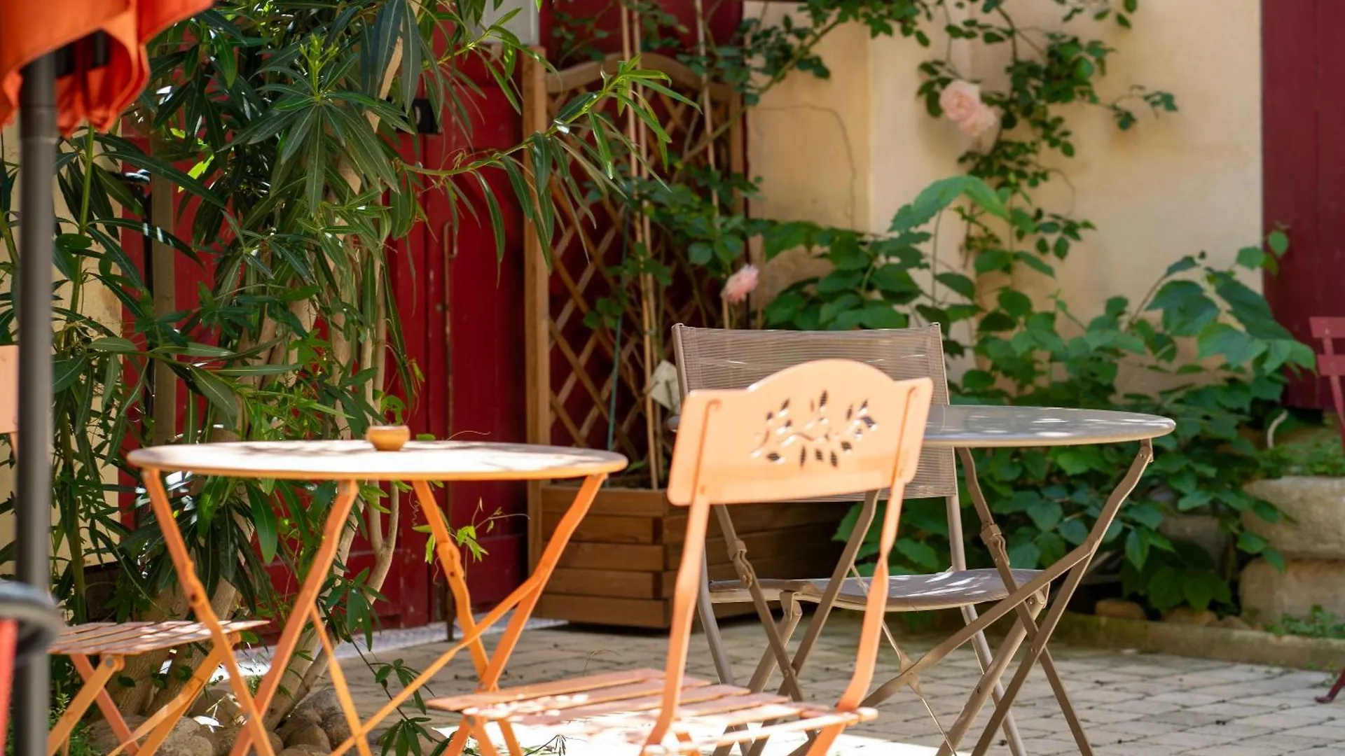 Appartement Instant En Provence à Eyragues 0*,  France