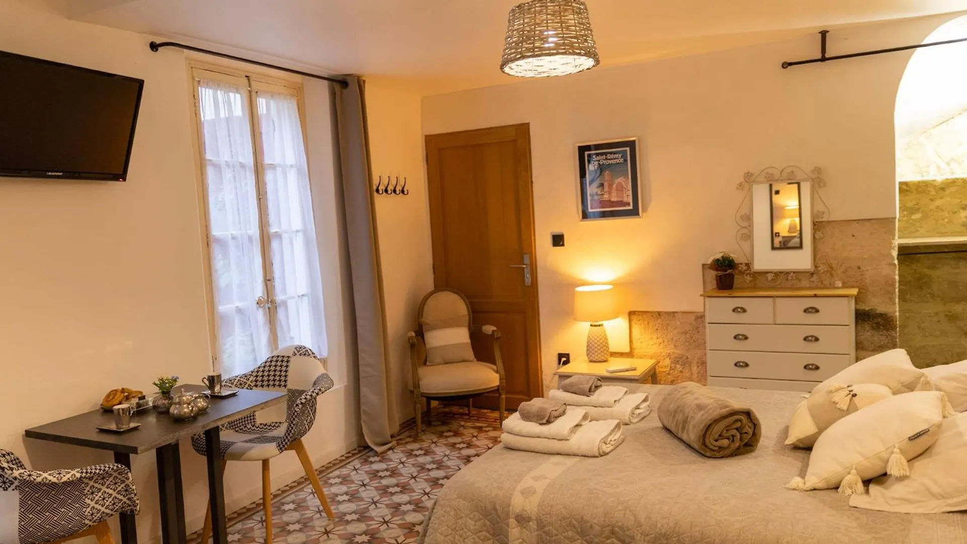 Instant En Provence Apartment Eyragues France